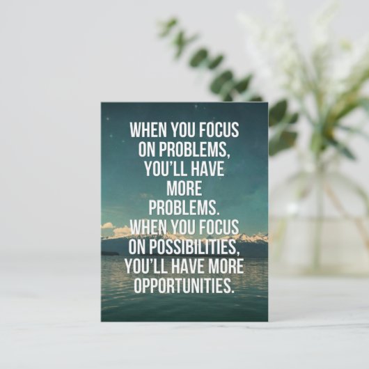 Fokussierung auf mögliche Kostenvoranschläge Postkarte (Stehend Vorderseite)