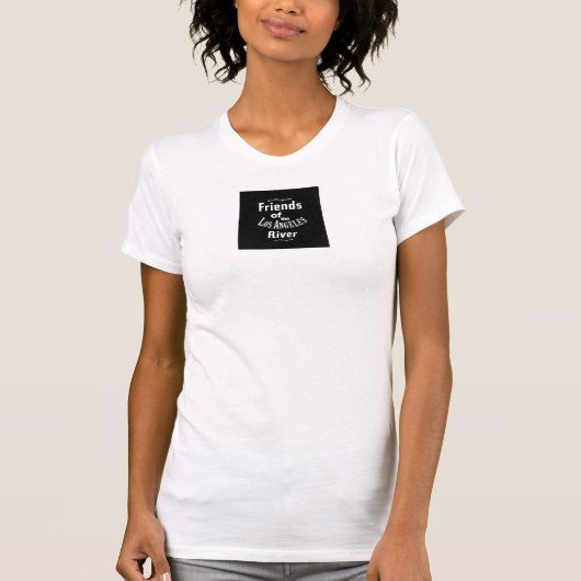 FoLAR Logoschwarzes T-Shirt (Vorderseite)