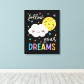 Folge deinen Träumen | Wolke und Mond Leinwanddruck (Insitu (Holzboden))
