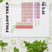 Folgen Sie dem Periodensystem, das es ist das Geschirrtuch (Gefaltet)