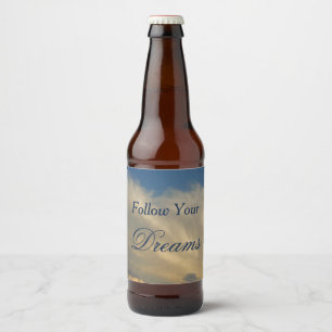 Folgen Sie Ihrem Dreams Blue Sky Clouds Abschluss Bierflaschenetikett
