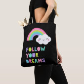 Folgen Sie Ihren Träumen Niedliche Regenbogenwolke Tasche (Von Nahem)