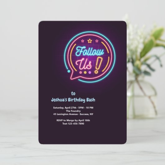 Folgen Sie uns Neon Birthday Party Einladung (Stehend Vorderseite)