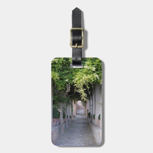 Foliage Covered Walkway, Spanien Gepäckanhänger (Vorderseite vertikal)