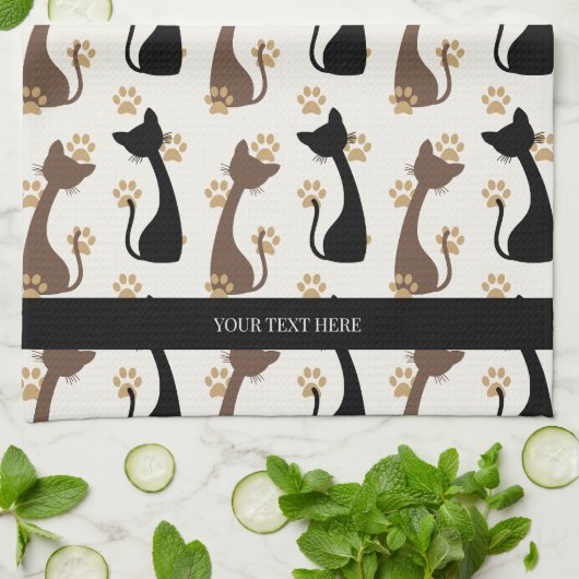Folk Art Cat Pattern | Farmhouse Kitchen Geschirrtuch (Gefaltet)