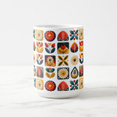 Folk Art Floral Mosaik in Retro Farben Kaffeetasse (Mittel)