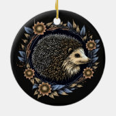 Folk Art Igel im Kraut der Blauen Blumen Keramik Ornament (Hinten)