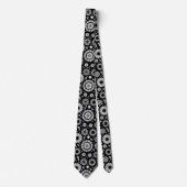Folk Floral Black and White Sunflower Boho Chic Krawatte (Vorderseite)