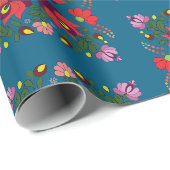 Folk Matyo Abstraktes Blumenmuster Geschenkpapier (Rolleneckpunkt)