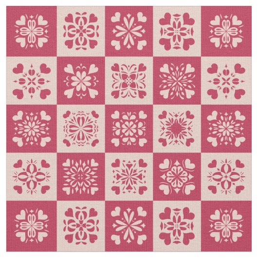 Folkkunst Gestricktes Herzmuster Rot und Rosa Stoff (Nahaufnahme)