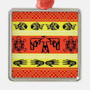 Folklore-Design Ornament Aus Metall
