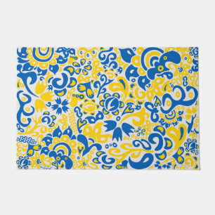 Folklore-Muster mit ukrainischen Flaggenfarben Fußmatte