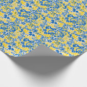 Folklore-Muster mit ukrainischen Flaggenfarben Geschenkpapier (Ecke)