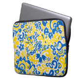 Folklore-Muster mit ukrainischen Flaggenfarben Laptopschutzhülle (Vorderseite Links)