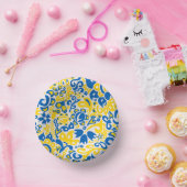 Folklore-Muster mit ukrainischen Flaggenfarben Pappteller (Party)