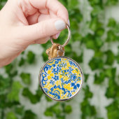 Folklore-Muster mit ukrainischen Flaggenfarben Schlüsselanhänger (Hand)
