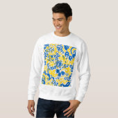 Folklore-Muster mit ukrainischen Flaggenfarben Sweatshirt (Vorne ganz)
