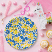Folklore pattern with Ukrainian flag colors  Pappteller (Party)