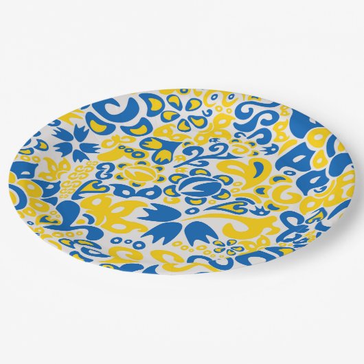 Folklore pattern with Ukrainian flag colors  Pappteller (Schrägansicht)