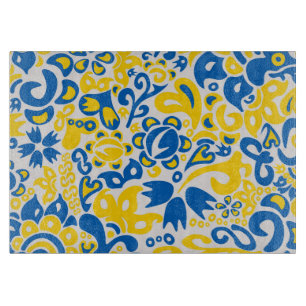 Folklore pattern with Ukrainian flag colors  Schneidebrett