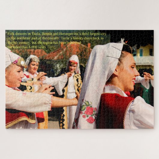 Folktänzer in Tuzla Bosnien Large Puzzle (Horizontal)