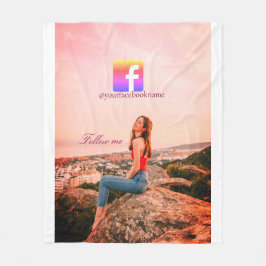 follow us facebook username social media photo  fleecedecke