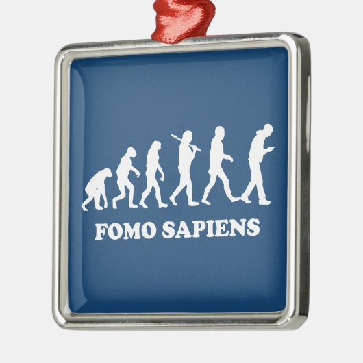 Fomo Sapiens Ornament Aus Metall (Links)