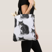 FooFooCat: Riesige flaumige Smokings-Katze Tasche (Von Nahem)
