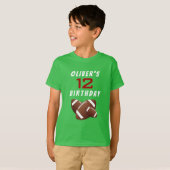 Football Ball Birthday Party Guest of Honor T-Shirt (Vorne ganz)