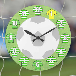 Football Clock - with Green Hooped Shirts Große Wanduhr