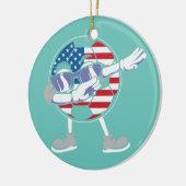 Football Dabbing USA 4. Juli Amerikanische Flagge Keramik Ornament (Links)