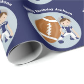 Football Kid Personalisiert Boy Blue Happy Geburts Geschenkpapier (Rolleneckpunkt)