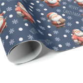 Football Santa on Dark Blue Geschenkpapier (Rolleneckpunkt)