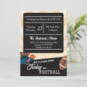 Football Thanksgiving Dinner Turkey October Party Einladung (Stehend Vorderseite)