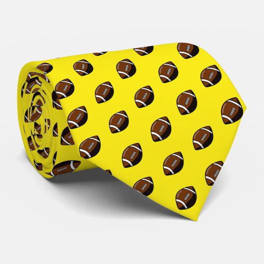 Footballs on Team Color Yellow Krawatte (Gerollt)