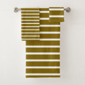 For Elegant Bathrooms – Gold & White Striped Badhandtuch Set (Insitu)