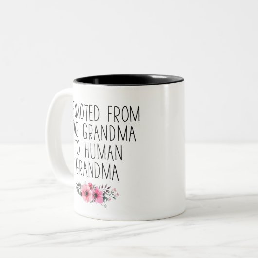 Förderung von Hunde Oma zu Menschengroßmutter Zwei Zweifarbige Tasse (Vorderseite Links)