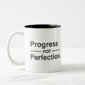 Förderung von "Progress over Perfection" - Tasse (Links)