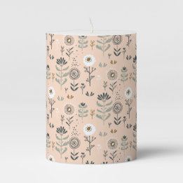 Forelle floral Soft Peach Stumpenkerze