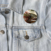 Forellen in Händen Button (Beispiel)