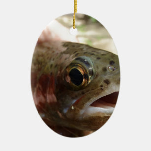 Forellen in Händen Keramikornament