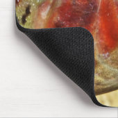 Forellen in Händen Mousepad (Ecke)