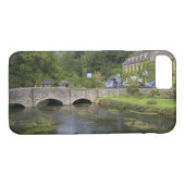 Forellenbach im Dorf Bibury, Case-Mate iPhone Hülle (Rückseite (Horizontal))