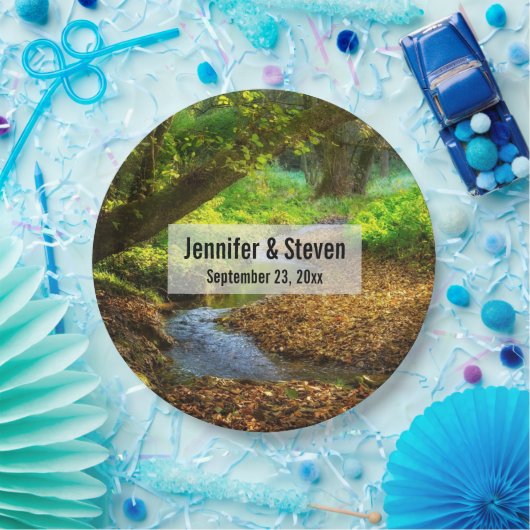 Forest Creek Beautiful Nature Foto Hochzeit Pappteller (Party)