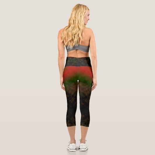 Forest Ember Glow Capri Leggings (Rückseite)