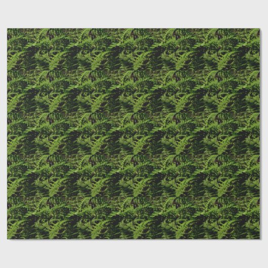 Forest Floor Ferns Geschenkpapier (Flach)