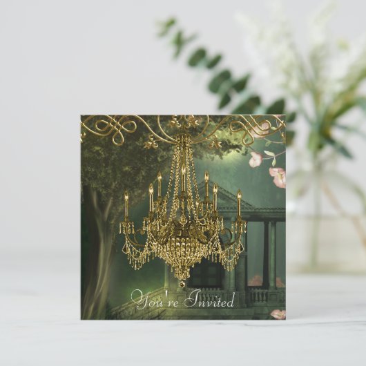 Forest Green Gold Chandelier Party Einladungen (Stehend Vorderseite)