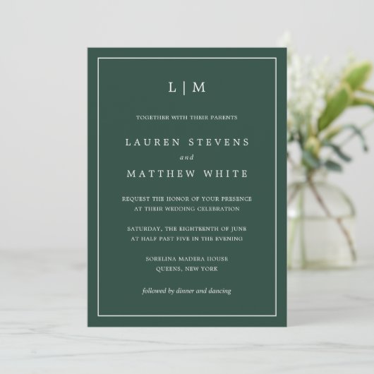 Forest Green Monogram Simple Wedding Einladung (Stehend Vorderseite)