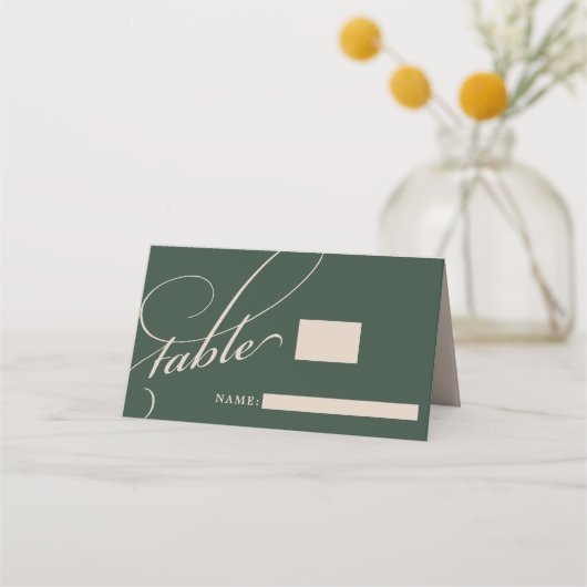 Forest Green Stack Initials Monogram Wedding Platzkarte (Vorderseite)
