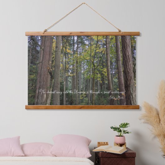 Forest Landscape w/John Muir Quote Wandteppich Mit Holzrahmen (Schlafzimmer)